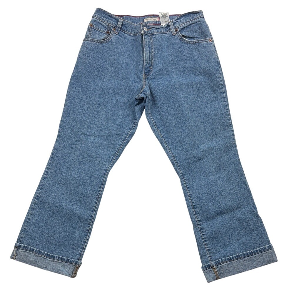 Levi's 550 Relaxed Fit Boot Cut Cuffed Jeans Womens Size 12S Light Wash Denim